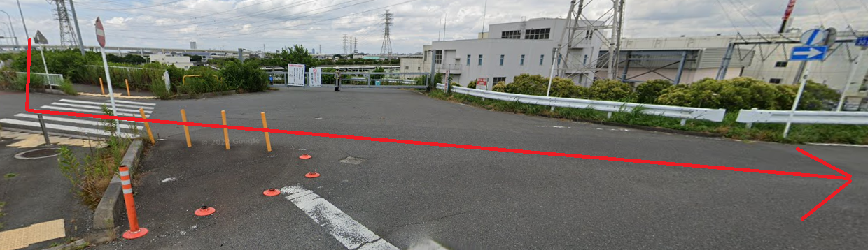 東京外かく環状道路の下をくぐって、坂を上り、荒川CRへ戻る